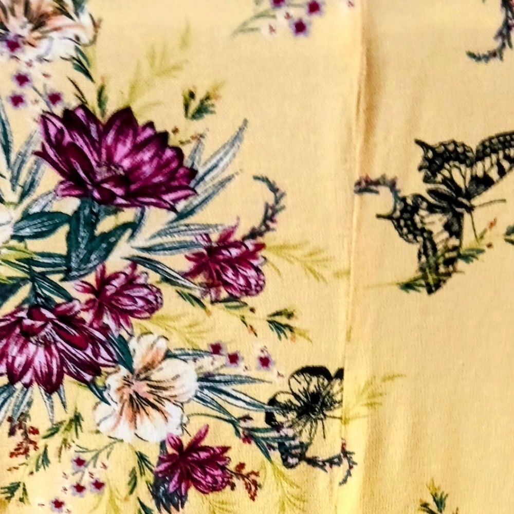 TORRID 2X Yellow &βPink Floral Georgette Shirttail Kimono Duster - Picture 4 of 15